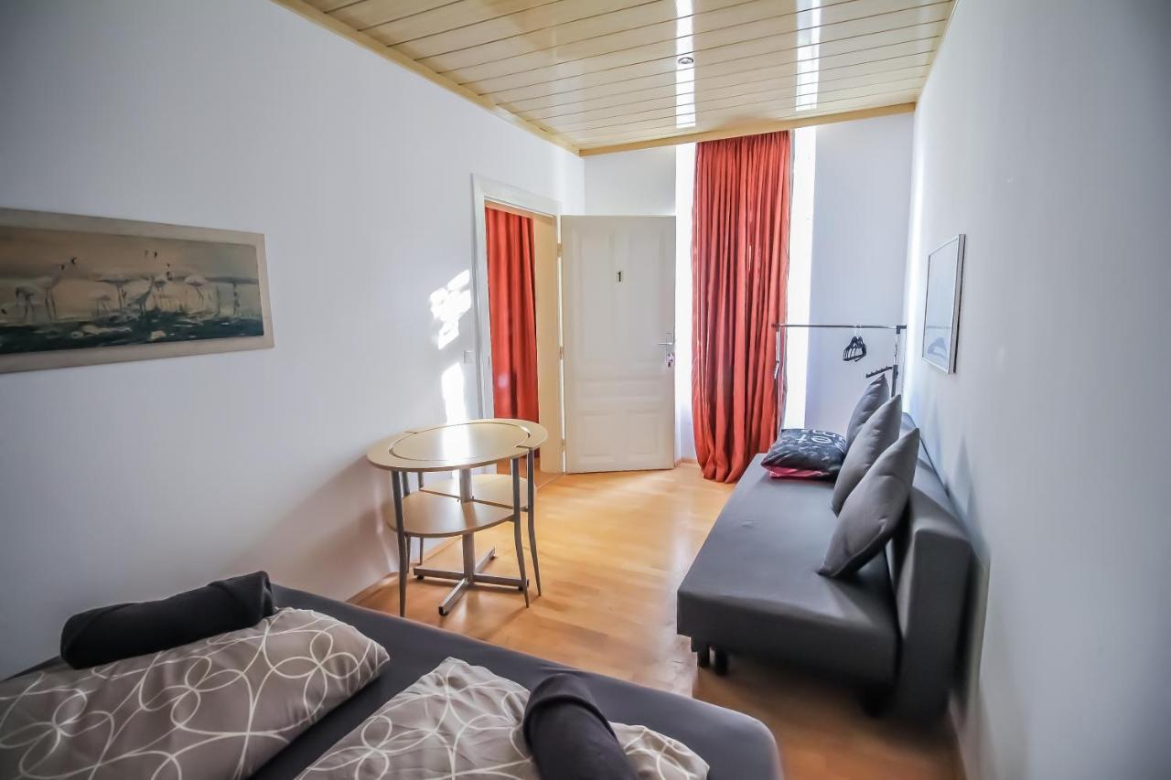 Private Room In Shared Apartment Pr6ウィーン エクステリア 写真